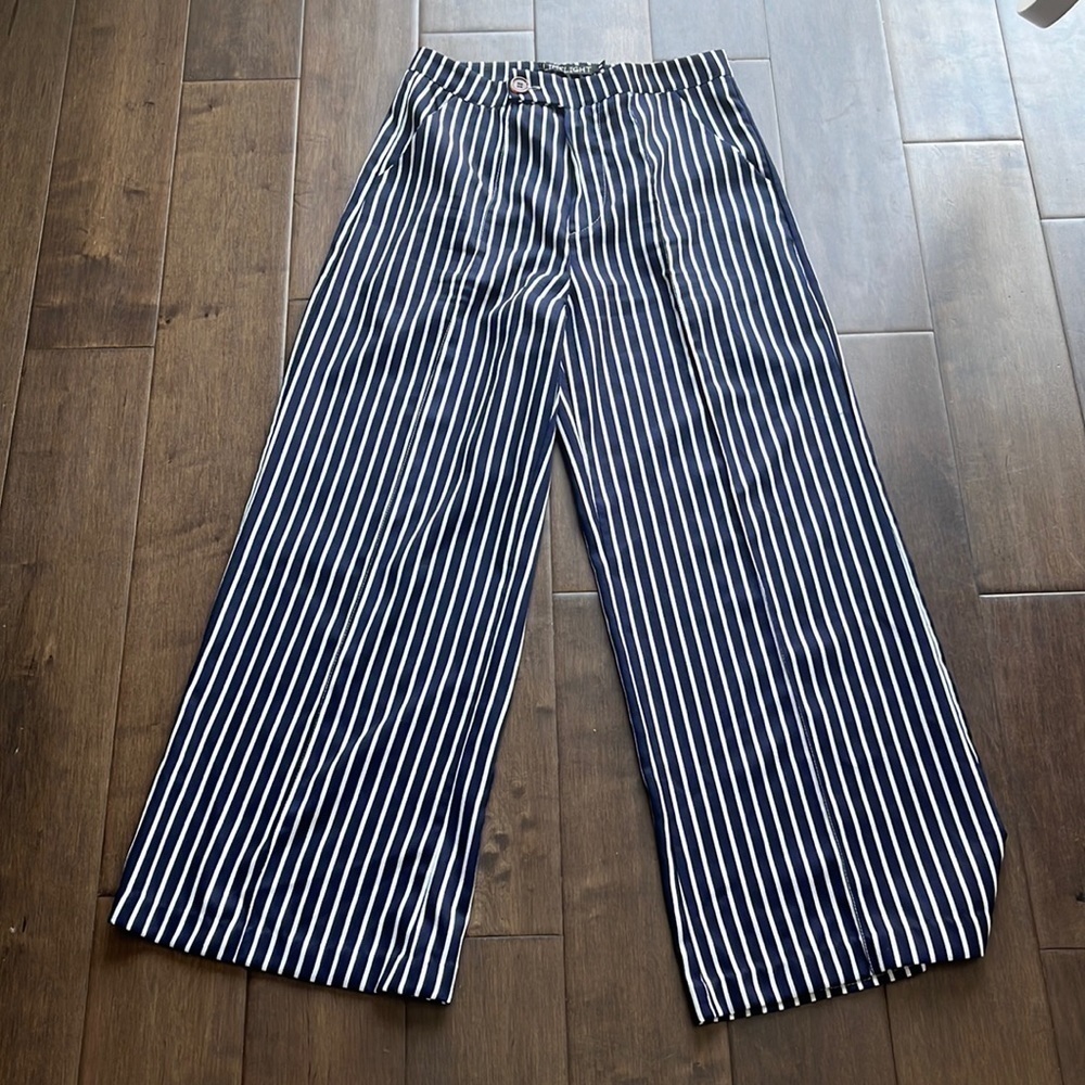 Navy and white limelight dress pants, lightweight, size small